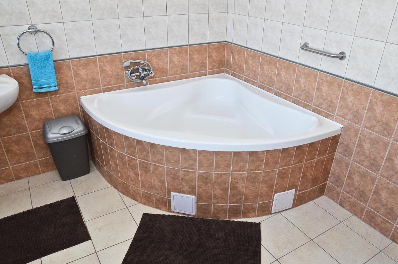 Happy Apartman Hajdúszoboszló المظهر الخارجي الصورة